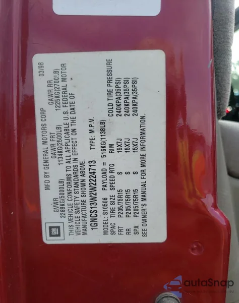 1998 Chevrolet Blazer z USA, uszkodzony, nr VIN 1GNCS13W2W2224713